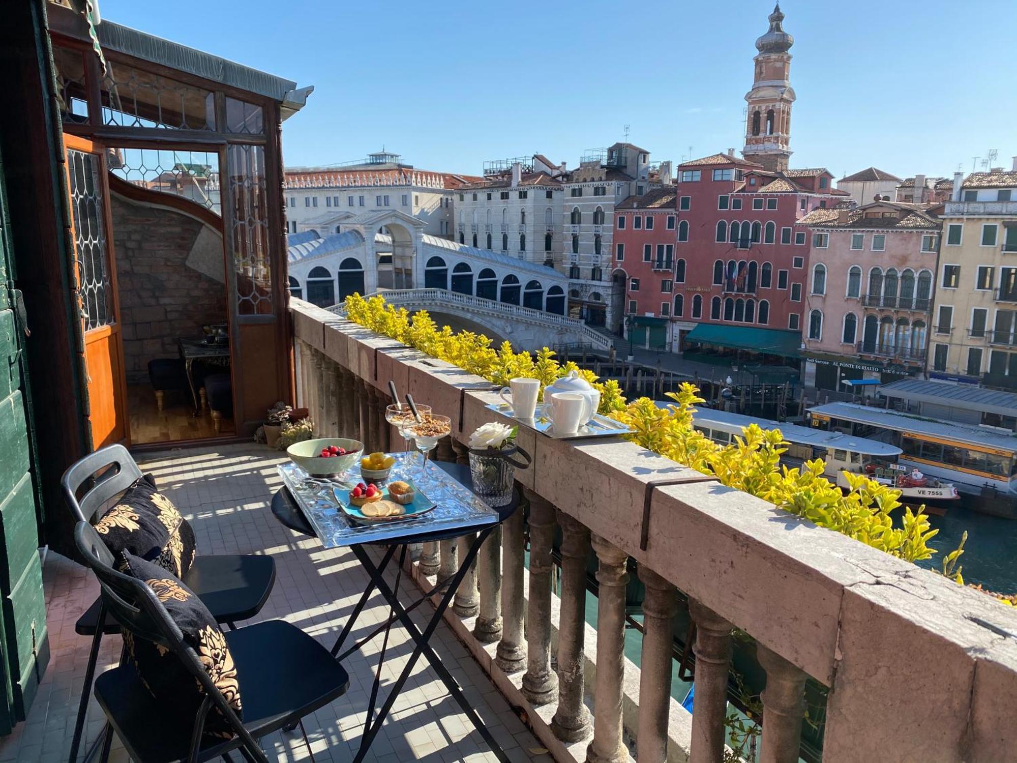 Rialto Terrace On The Grand Canal Venedik Dış mekan fotoğraf