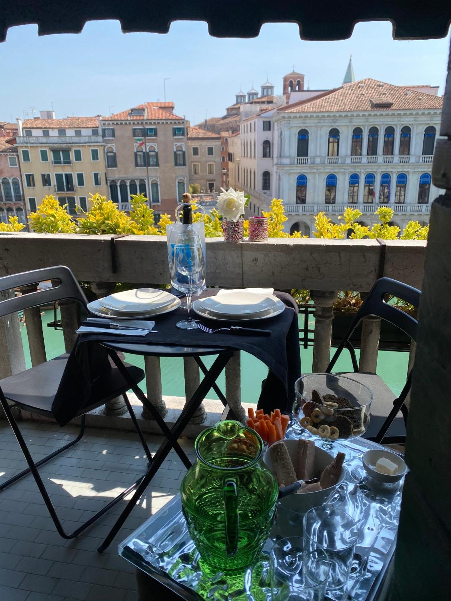 Rialto Terrace On The Grand Canal Venedik Dış mekan fotoğraf